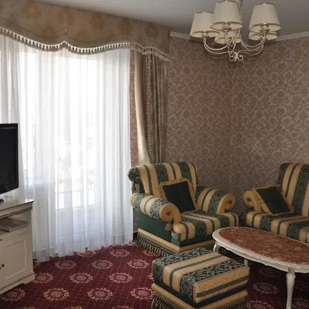 Kamelot Hotel